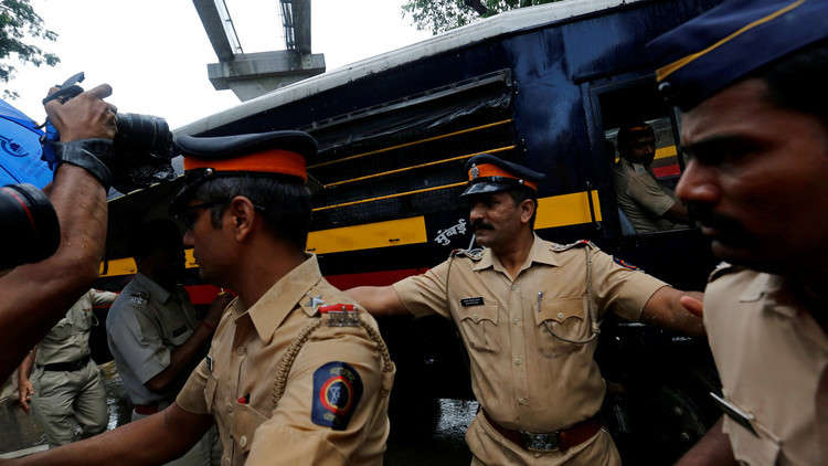 مخمور يقتل 9 أطفال في الهند