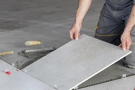 ألهذا ذابت قصة «البليط» مثل قطعة