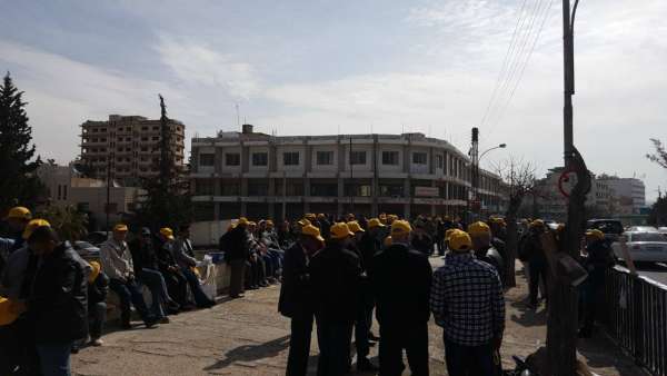 نهاد العليمي : قعدة الرصيف فيها