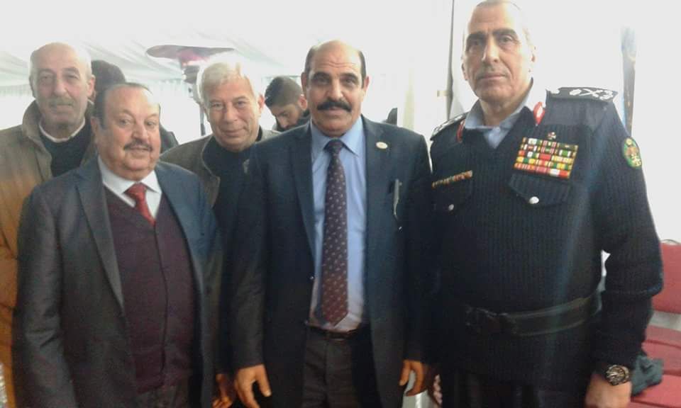 وفد من اتحاد الكتاب يهنئ مدير