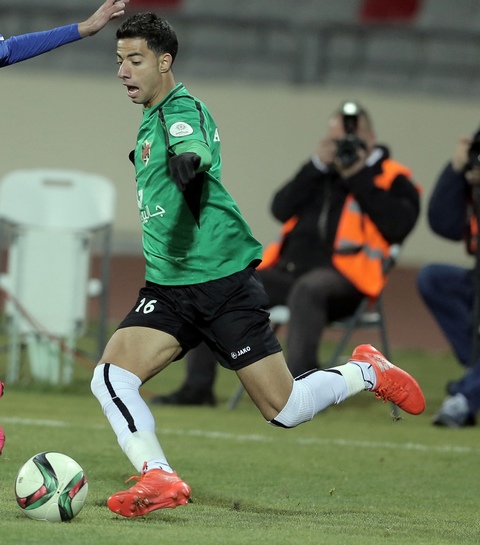 الوحدات يعزز صدارته بعد فوزه على