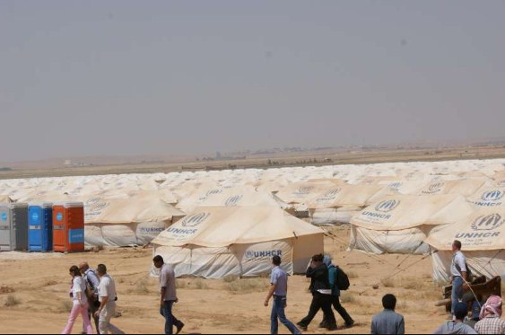 ضغوطات على الأردن للعودة لمعالجة السوريين