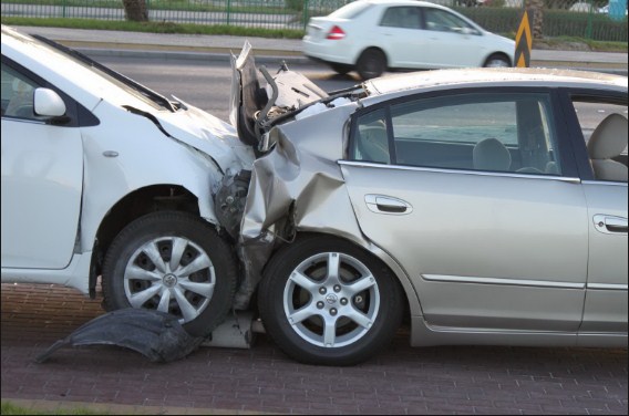 3 إصابات بحادث تصادم في طبربور