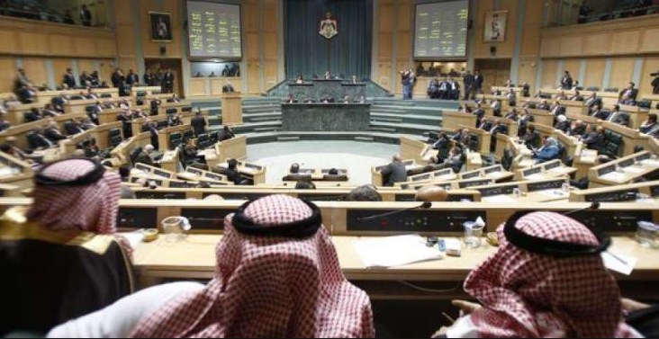 الحكومة تتجاهل الرد على توصيات النواب