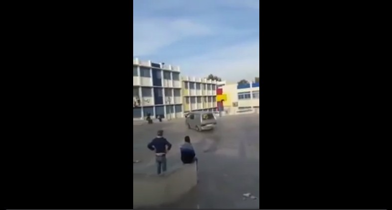 محافظ اربد يوقف سائقا دهس طفلا