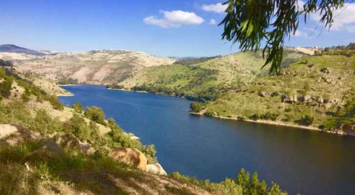 الاثنين: طقس مستقر ودافئ نسبيا في