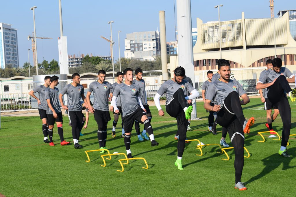 المنتخب الوطني للكرة يلاقي نظيره الالباني