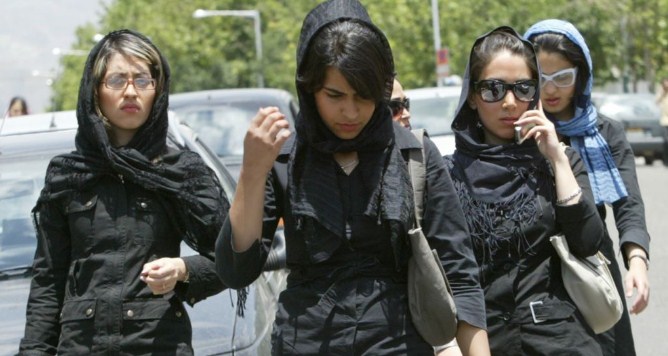 الرقص ممنوع في إيران