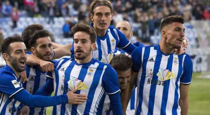 بيع أقدم نادي إسباني مقابل يورو