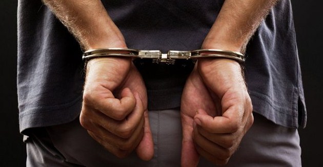 الزرقاء .. القبض على مروج مخدرات