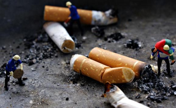 شركة تمنح إجازة لموظفيها غير المدخنين