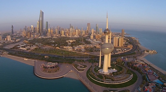 ابعاد أردني من الكويت بسبب كفالته