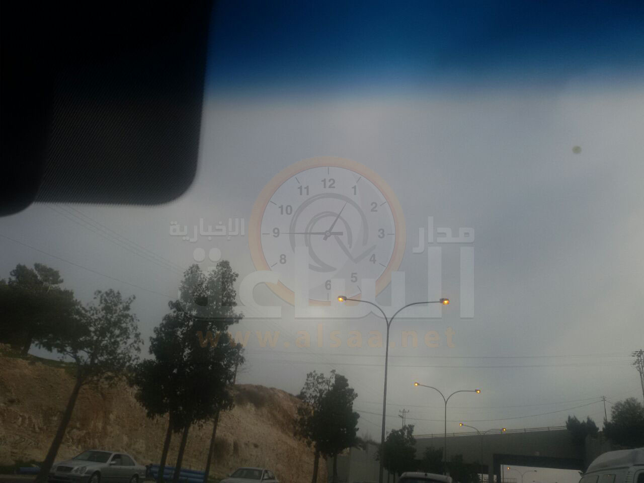 شارع الأردن.. مضاء نهارا (صور)