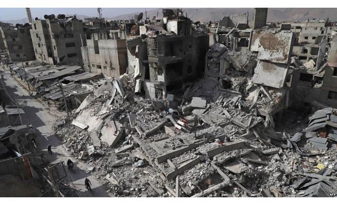 مقتل أكثر من 30 مدنيا بقصف