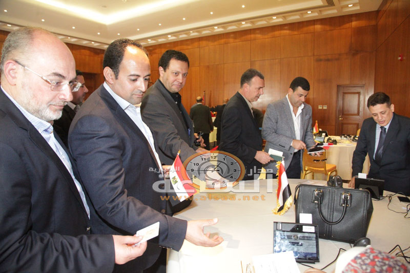 المصريون في الأردن يواصلون التصويت للانتخابات