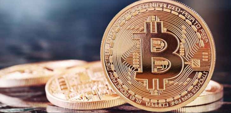 بلومبيرغ: انهيار متواصل لعملة «بتكوين» الرقمية