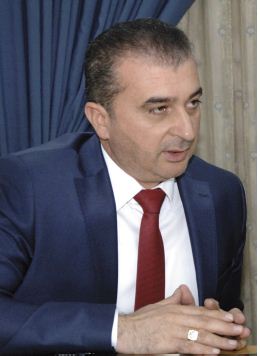 الزيادين يدعو الحكومة إلى تخفيض التعرفة