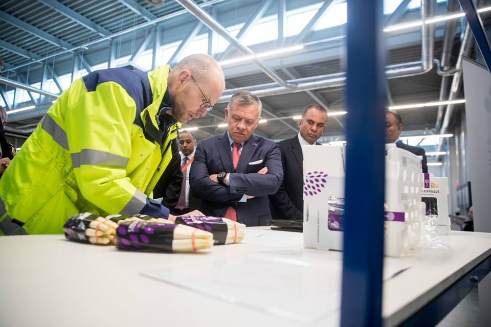 الملك يزور مركز التفتيش المشترك في