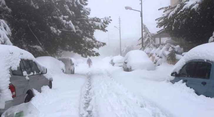 منخفض قطبي الجمعة يجلب الأمطار نهارا