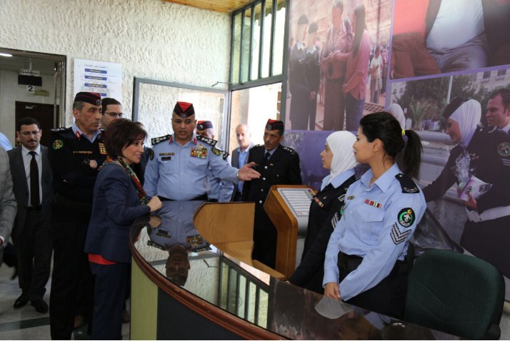 «الاقامة و الحدود» تفتتح قاعة خدمة