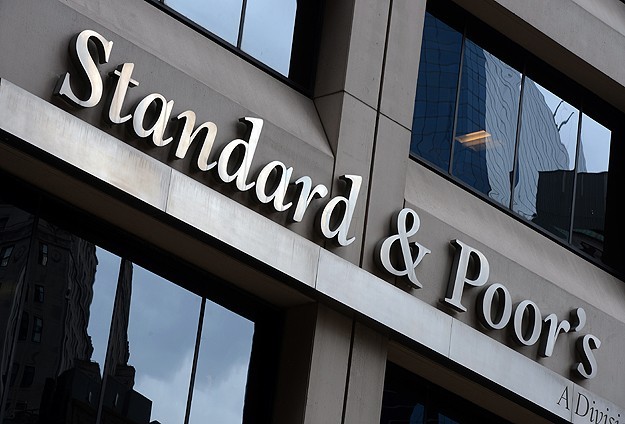 التصنيف الائتماني للأردن عند (ب)