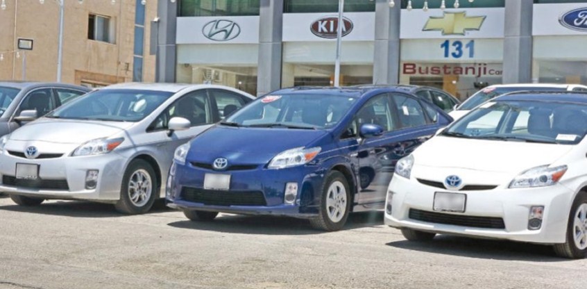اجتماع لـ«وكلاء السيارات» لمناقشة ضرائب «الهايبرد»