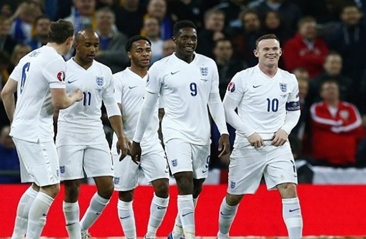 المنتخب الإنجليزي يخاف من التسمم.. ويحضر