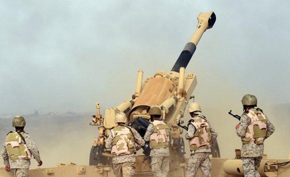 السعودية تعترض صاروخا استهدف الرياض