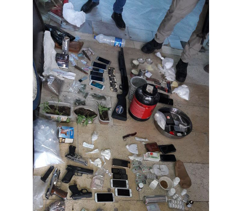 ضبط 16 مطلوبا بقضايا ترويج المواد