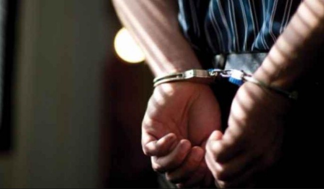 ضبط وافد أردني بحوزته مواد مخدرة