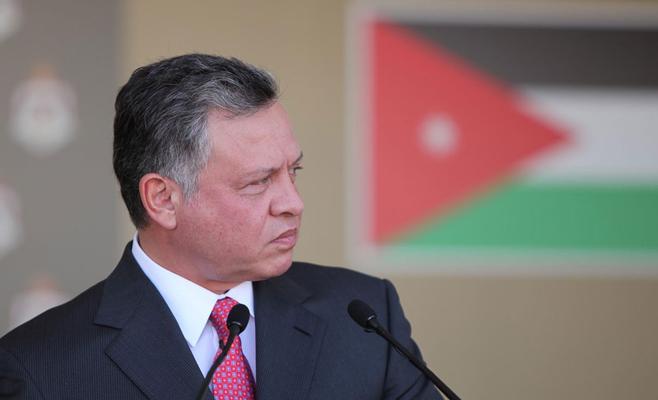 الملك يلتقي وزير الخارجية البريطاني