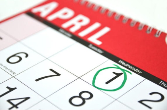 لماذا يحتفل العالم بكذبة أول أبريل؟