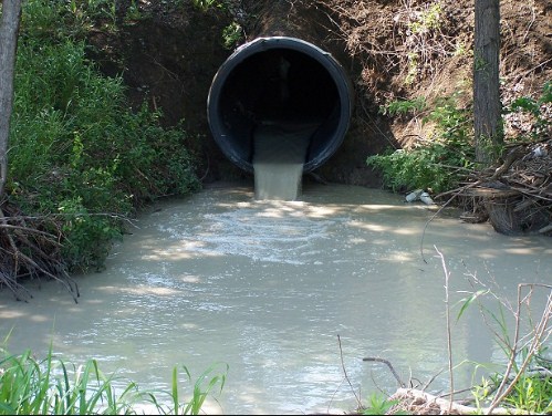 مياه اليرموك: حفر امتصاصية تلوث المياه