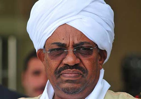 الرئيس السوداني يعلن «حربا على الفساد»