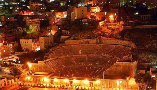 إنطلاق فعاليات أمنا عمان في المدرج