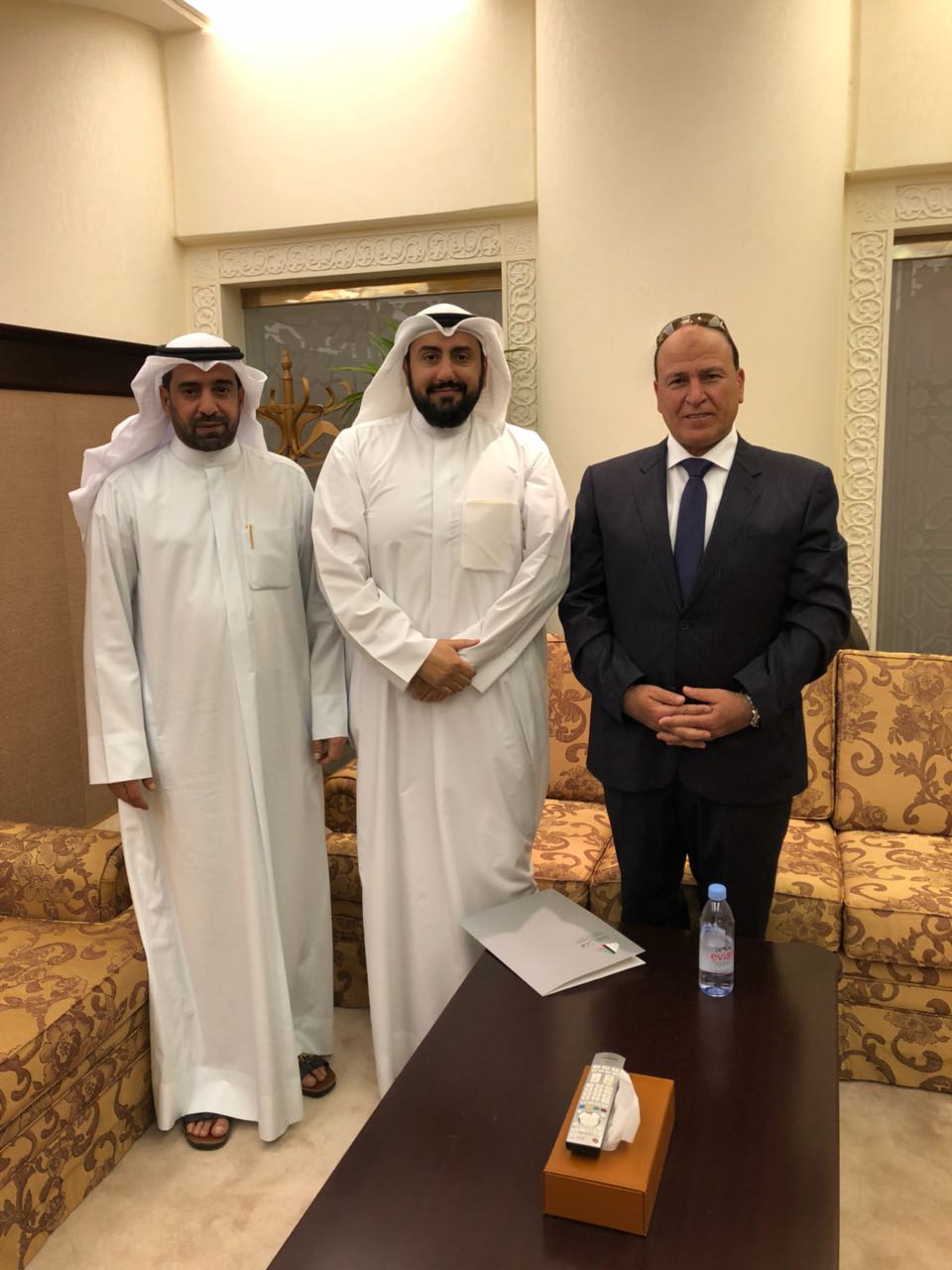 الخرابشة يلتقي وزير الصحة الكويتي