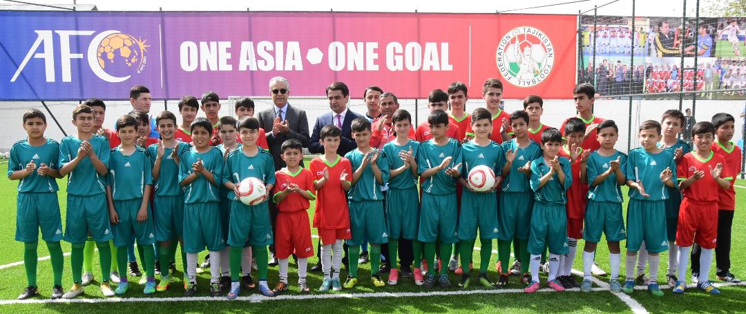 سلمان بن ابراهيم يفتتح ملاعب الإتحاد