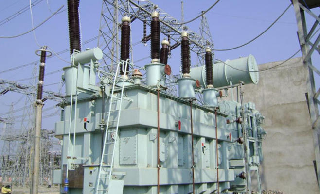 مجهولون يطلقون النار على محول كهربائي