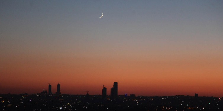 رمضان يوم الخميس 17 أيار (فلكيا)