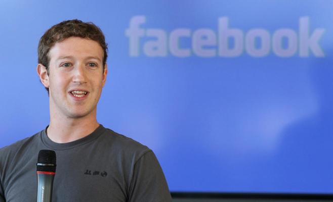 زاكربرغ يعرب عن ندمه قبل المثول
