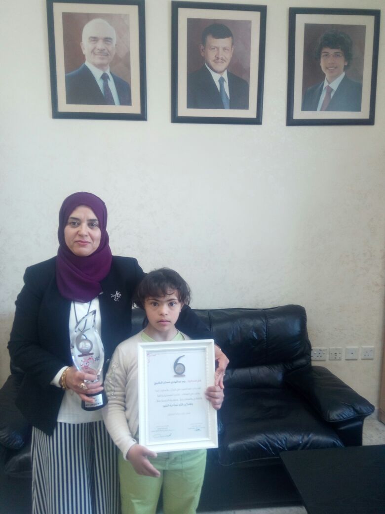 الأردنية الدلابيح تحصل على جائزة الأم