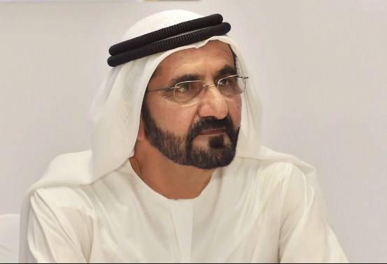 الإمارات تساوي الرواتب بين الجنسين