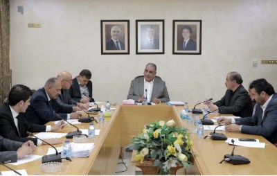 الخدمات والنقل النيابية تنهي مناقشة مواد