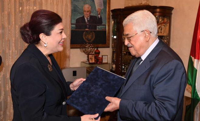 السهيل تقدم أوراق اعتمادها كسفير غير