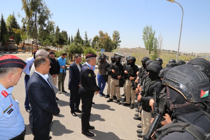 الحمود: اضربوا أوكارهم