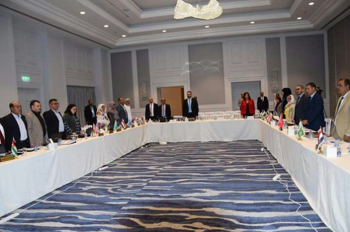 لطوف ترعى اعمال ورشة الفقر متعدد