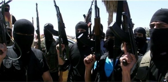 داعش يدعو عناصره لاقتحام سجون سوريا