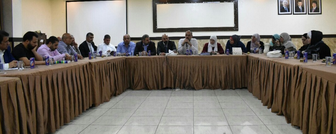 «الصيادلة»تصعد ضد مقترح يخفض المسافة بين