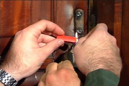 بلدية مادبا تغلق «نتافة» دواجن تفتقر