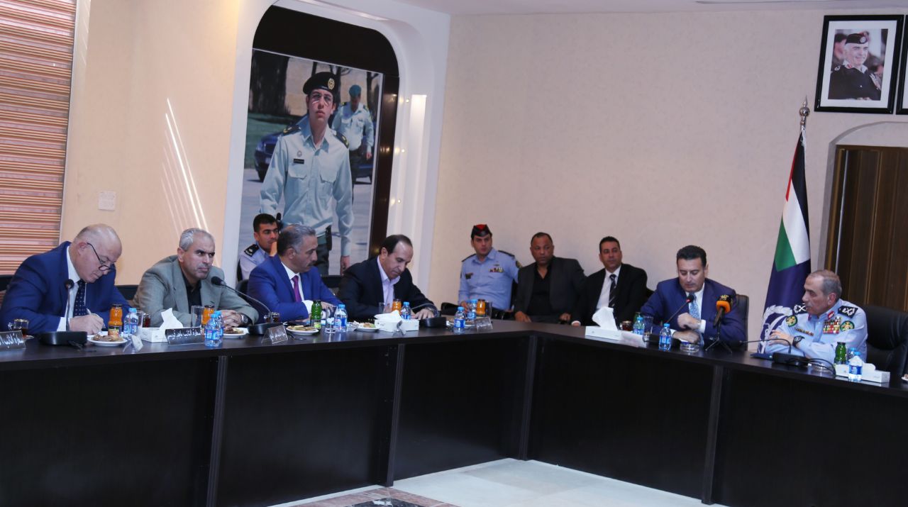 الحمود يستقبل «المستقبل النيابية»